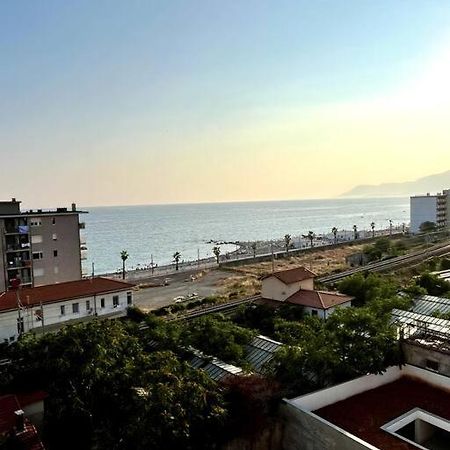 Apartamento Casa Solymar Vallecrosia Exterior foto